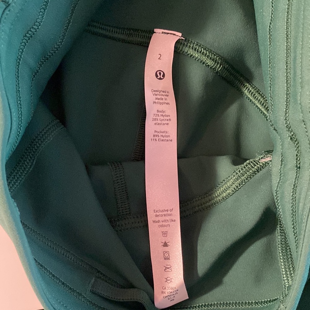 SOLD Lululemon Power Thru High Rise Tight - Picture 8 of 9